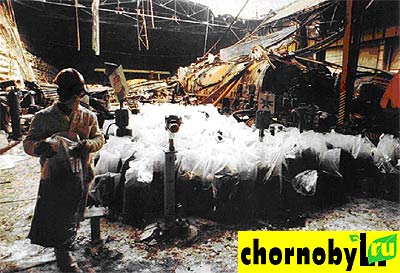 Машзал после пожара на ЧАЭС