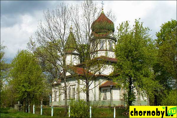 Село Красно: Церковь 